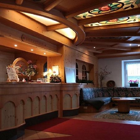 Alpenrose Hotel San Martino Di Castrozza Buitenkant foto